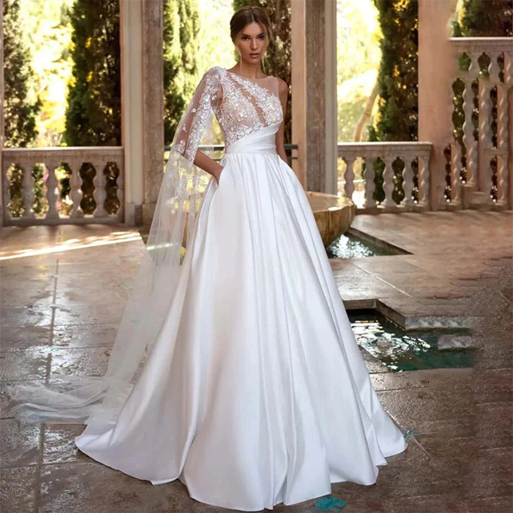 Exquisite Off Shoulder With Sleeves Beach A-Line Fluffy Mopping Sexy Backless Wedding Dresses Lace Backless Court Train Simple-payinti