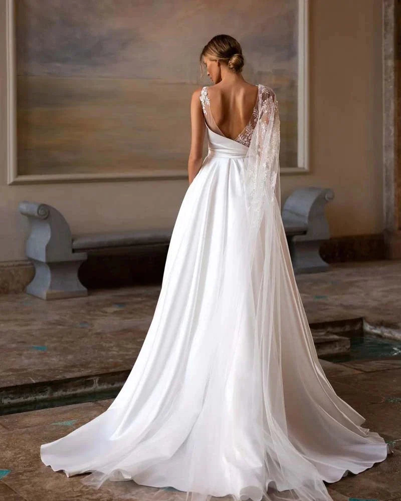 Exquisite Off Shoulder With Sleeves Beach A-Line Fluffy Mopping Sexy Backless Wedding Dresses Lace Backless Court Train Simple-payinti