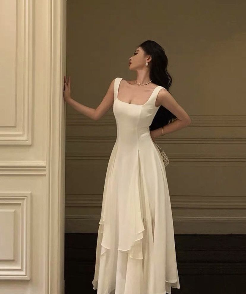 Vestido de noche largo asimétrico blanco con escote cuadrado Y2786