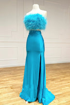 Vicki | Vestido de fiesta largo de satén sin tirantes, de dos piezas, con plumas y abertura, de Jade
