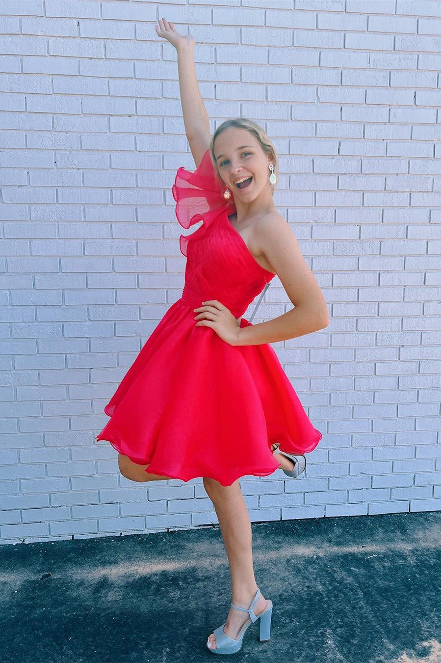 Rosa | Vestido de fiesta de organza con corte en A y un solo hombro