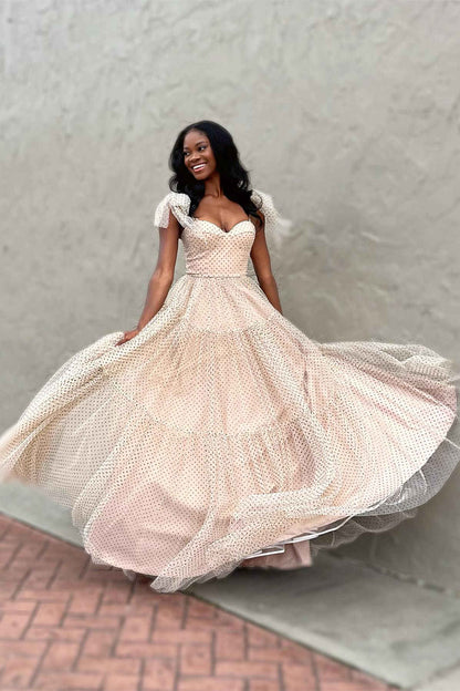 Skyler | Vestido de fiesta de tul con lunares y escote en forma de corazón en A