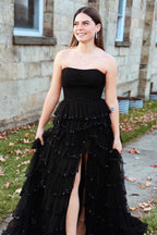 Braelyn | Hellblaues trägerloses Ballkleid aus mehrlagigem Tüll mit Pailletten