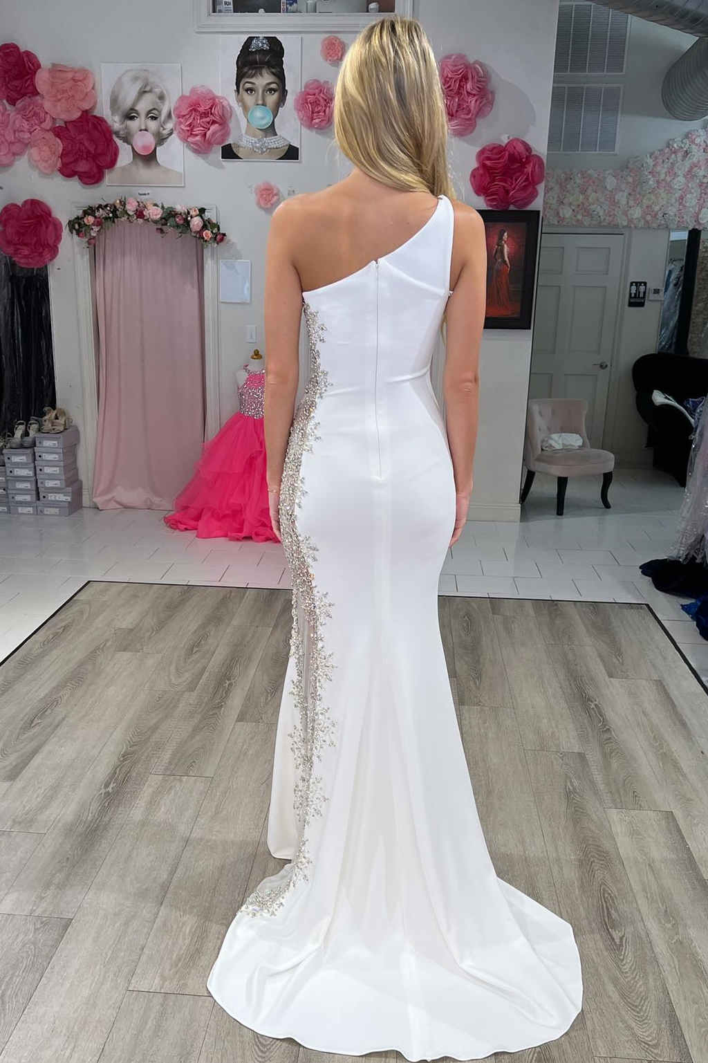 Robin | Meerjungfrau-Kleid, weiß, One-Shoulder, Perlenbesetzt
