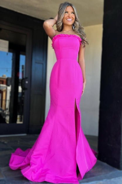Denver | Trägerloses, langes Ballkleid im Meerjungfrauen-Stil mit Maganta-Rüschen