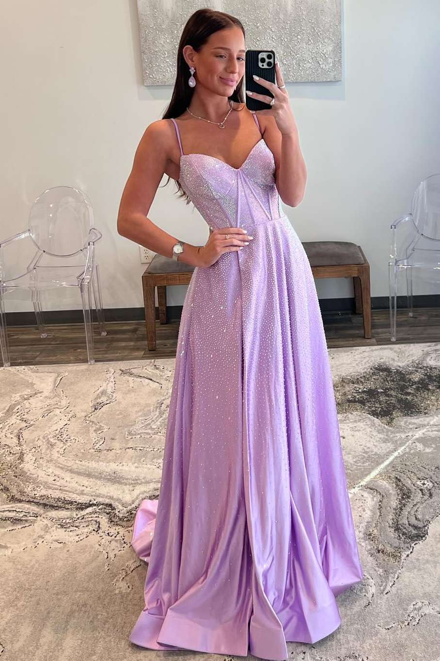 Adrianna | Vestido de fiesta lila sin tirantes, con corsé y corte A, con pedrería