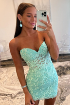 Vestido de fiesta sin tirantes, con apliques y cordones Y2490