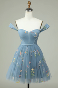 Blumenstickerei Herzausschnitt A-Linie Homecoming-Kleid Kurzes Partykleid PD472