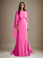 Vestido de gasa para madre de la novia, largo hasta el suelo, con escote barco y corte tubo/columna y volantes en cascada