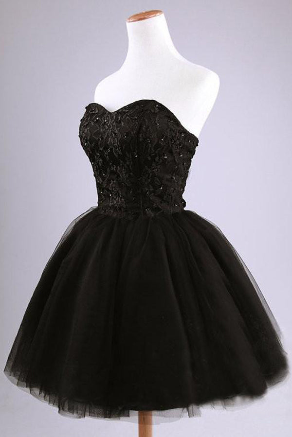 Vestidos de fiesta negros sin tirantes de tul
