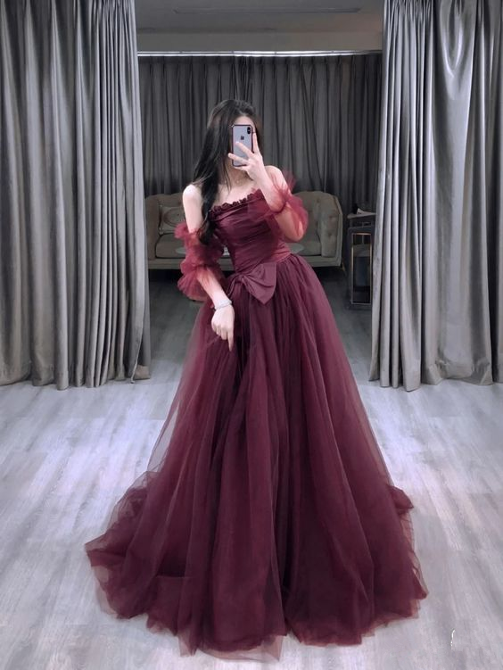 Charmantes A-Linien-Tüll-Ballkleid mit Taillenschleife Y6798