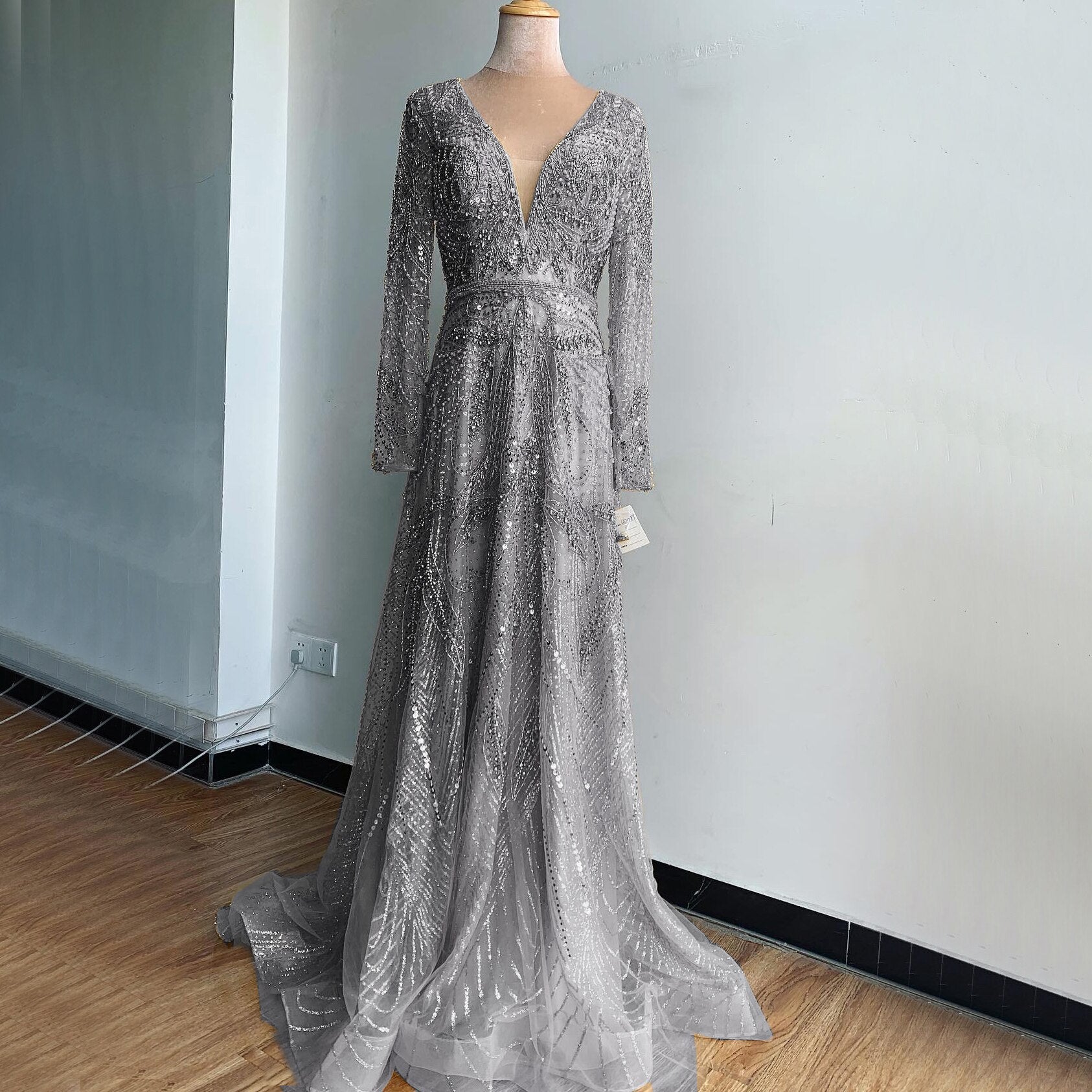 On Sale no return no refund Gold A-Line V-Neck Luxury Sexy Evening Dresses 2025 Pearls Crystal Long Sleeves Fromal Gown LA70287L