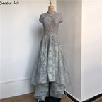 Gold High Neck Luxus Asymmetrische Abendkleider 2025 Perlen Pailletten Ärmellose Abendkleider LA60757 