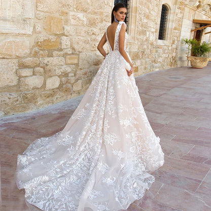 Gorgeous A-line Tulle Appliques Lace Wedding Dress V-neck Vestidos De Novia Open Back Princess Vestido De Noiva-payinti