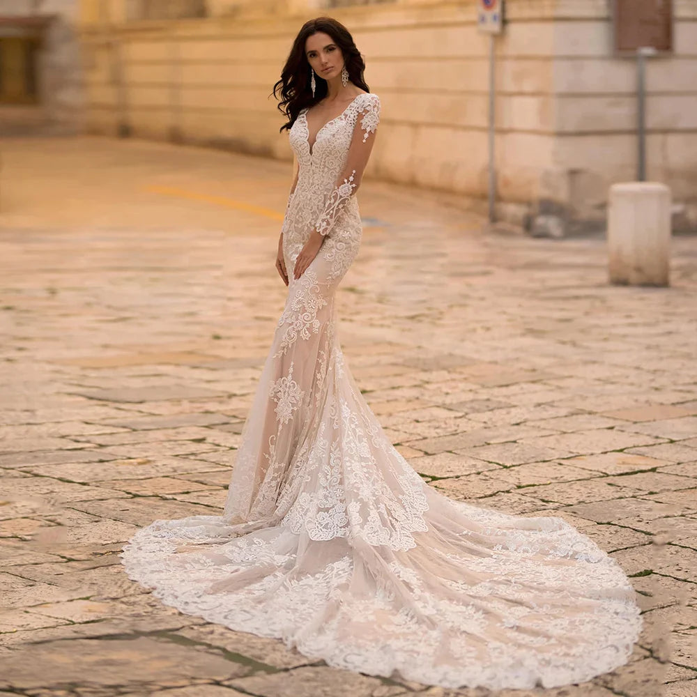Gorgeous Lace Long Sleeve Mermaid Wedding Dresses Tulle Bridal Gown For Women Cathedral Train V-Neck Appliques Button Back-payinti
