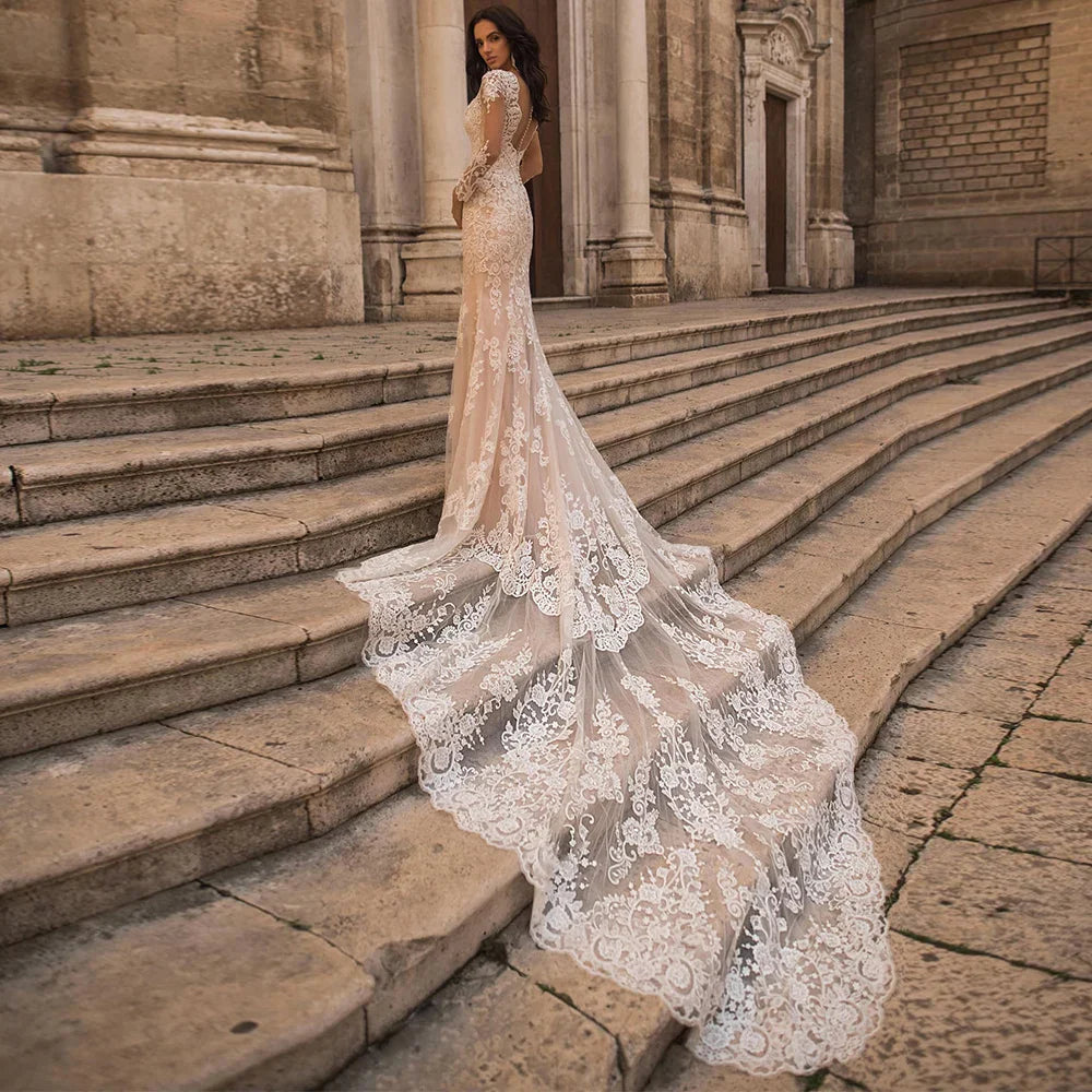 Gorgeous Lace Long Sleeve Mermaid Wedding Dresses Tulle Bridal Gown For Women Cathedral Train V-Neck Appliques Button Back-payinti