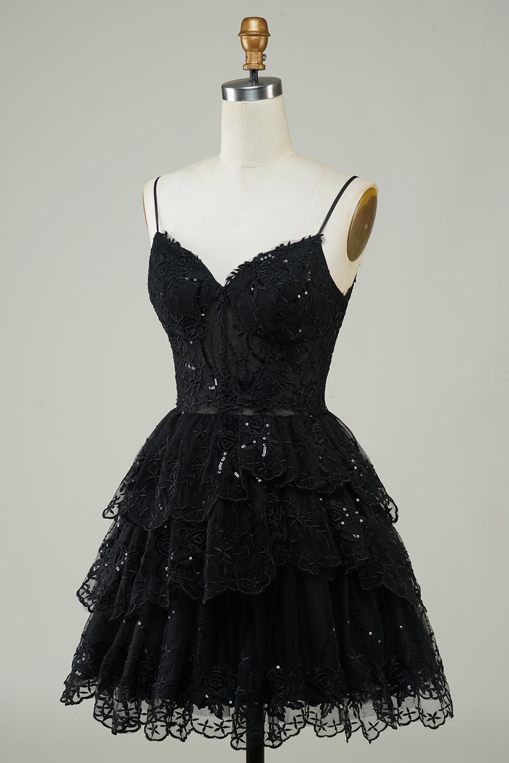 Lindo vestido negro de fiesta corto con corsé escalonado, lentejuelas brillantes y corte en A