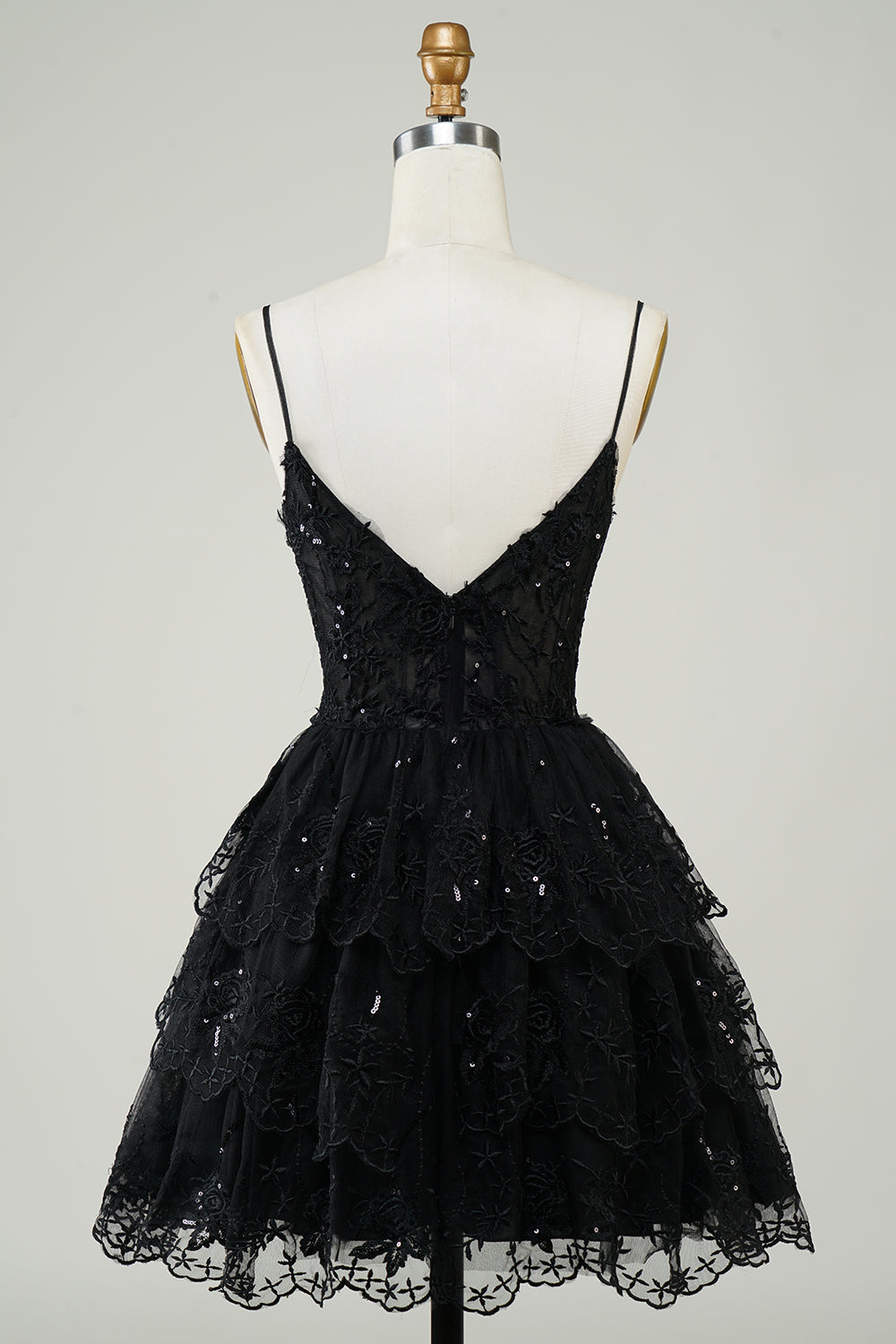 Lindo vestido negro de fiesta corto con corsé escalonado, lentejuelas brillantes y corte en A
