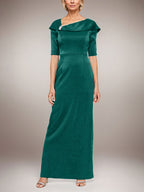 Vestido largo de columna brillante con puños doblados, escote en L y mangas hasta el codo