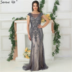 Im Angebot, keine Rückgabe, keine Rückerstattung. Graues High-End-Luxus-Abendkleid im Dubai-Design mit Perlen, Pailletten, ärmellos, funkelnd, Abendkleid 2025 LA6679 
