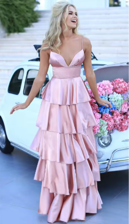 Elegante vestido de noche de satén con tirantes finos, corte A y capas, Y728