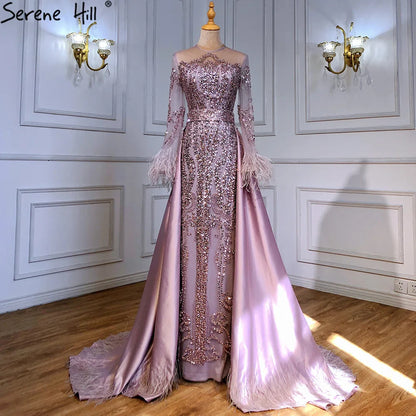 Vestidos de noche de lujo estilo sirena de Dubái, con plumas y cuentas azules de manga larga, 2025 LA60932 