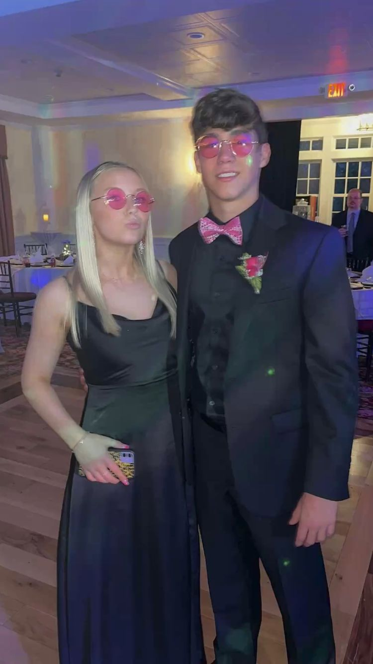 Schwarzes langes Abendkleid mit Spaghettiträgern, schwarzes Abendkleid Y3088