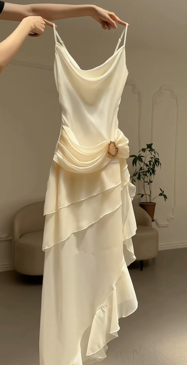 Elegantes weißes Chiffon-Meerjungfrau-Abendkleid, lang, mehrlagig, Ballkleid Y7716