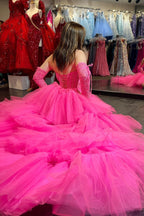 Sue | Vestido de fiesta rosa intenso con hombros descubiertos, corte A, capas de tul, apliques, corte alto-bajo