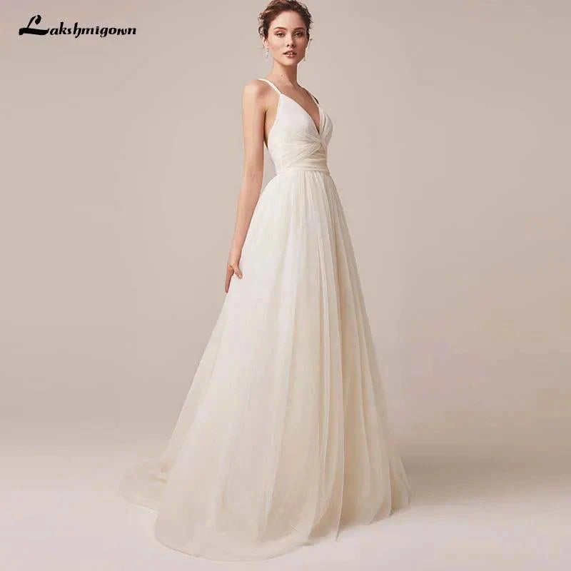 Vestido de novia sexy de tul con tirantes finos, sin mangas, cuello en V, espalda descubierta