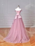 Elegante vestido de noche de tul satinado sin tirantes con cuello de plumas, corte en A, color rosa, Y8629