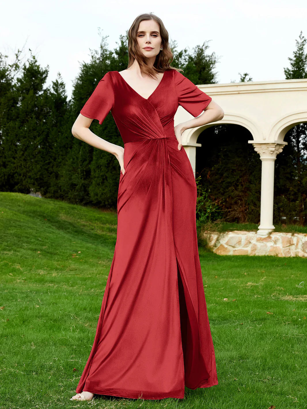 Kurzärmliges Ballkleid mit V-Ausschnitt und hohem Schlitz, Brautjungfernkleid SCB181