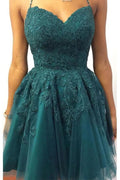 Vestidos de fiesta cortos de encaje verde esmeralda con cuello halter, vestidos de regreso a casa PD448