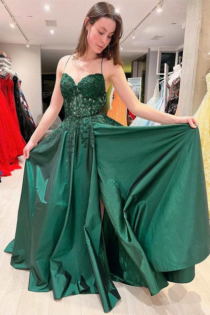 Pinkes A-Linien-Ballkleid mit Blumenapplikationen und Schnürung PSK393