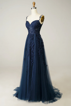 Vestido de fiesta azul marino de corte A con tul y encaje Y382