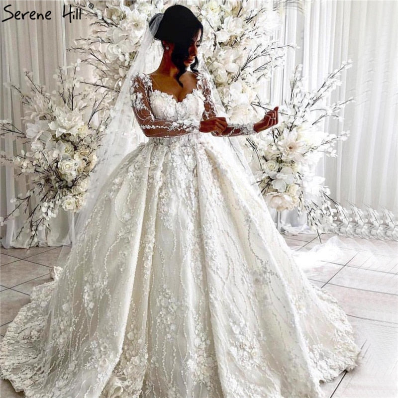 Elfenbein Langen Ärmeln Handgemachte Blumen Hochzeit Kleider 2025 Dubai O-ansatz Vintage Prinzessin Brautkleider HA2263 Nach Maß 
