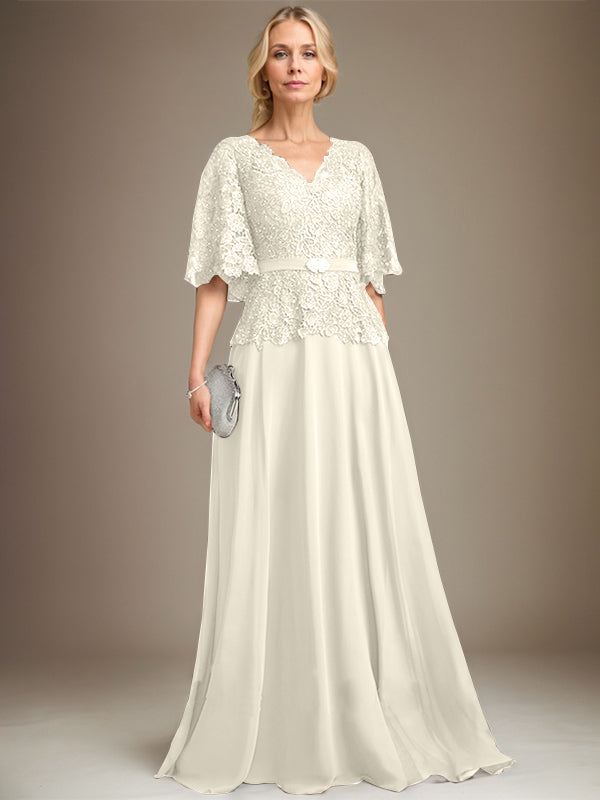 A-Linie V-Ausschnitt Bodenlanges Chiffon-Spitzenkleid für die Brautmutter mit Kristallbrosche und Strass 
