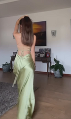 Schlichtes grünes Spaghettiträger-Abendkleid mit hohem Schlitz in A-Linie, rückenfreies Ballkleid Y8433