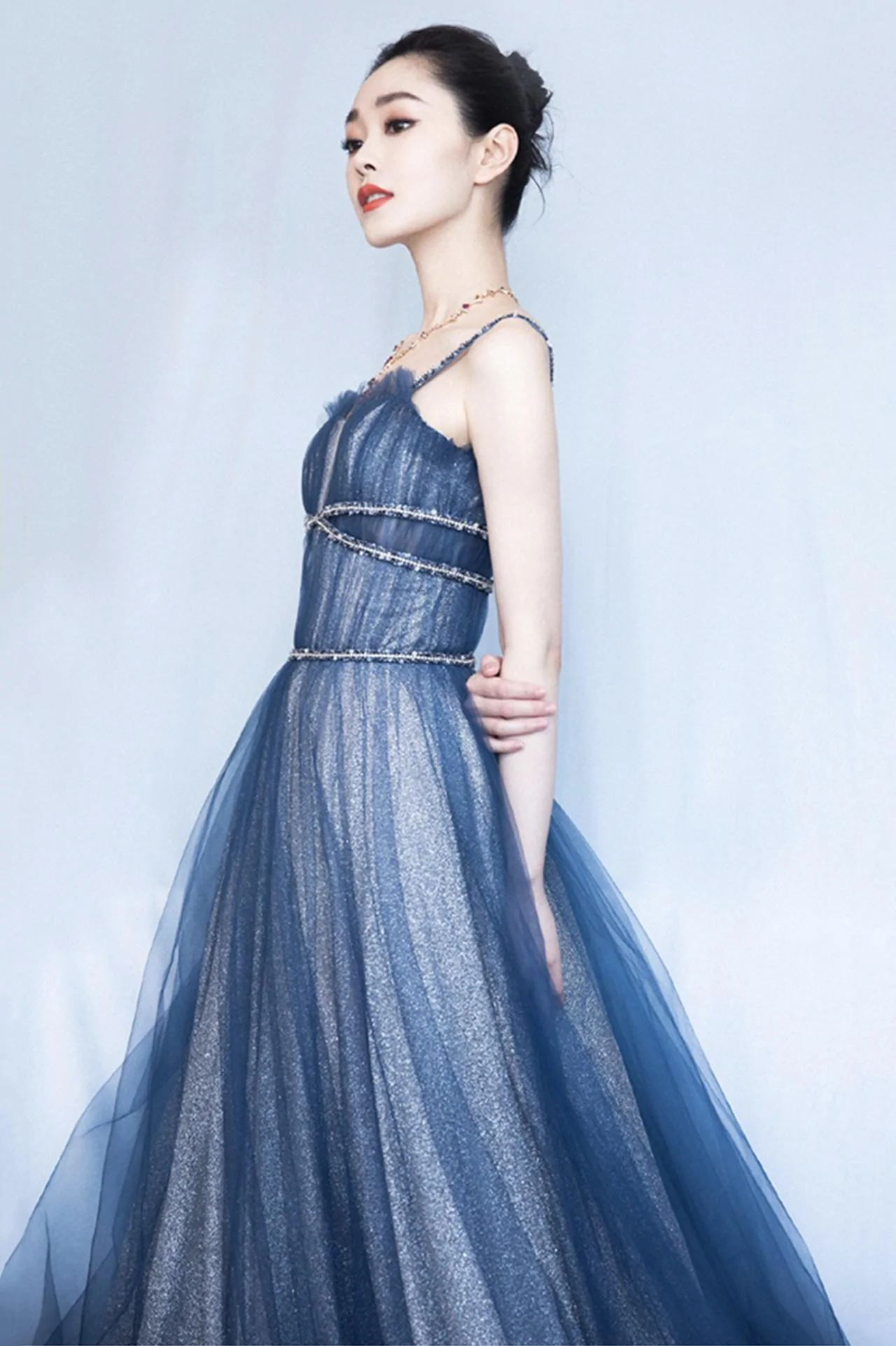 Glänzendes Tüll langes A-Linien-Ballkleid blaues Abendkleid Y105