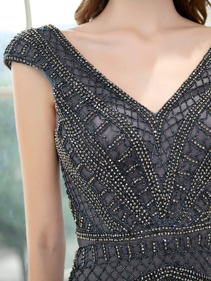 Mermaid / Trumpet V-neck Beaded Luxurious Sexy Formal Evening Dresses Cap Sleeve Floor Length Prom Dresses