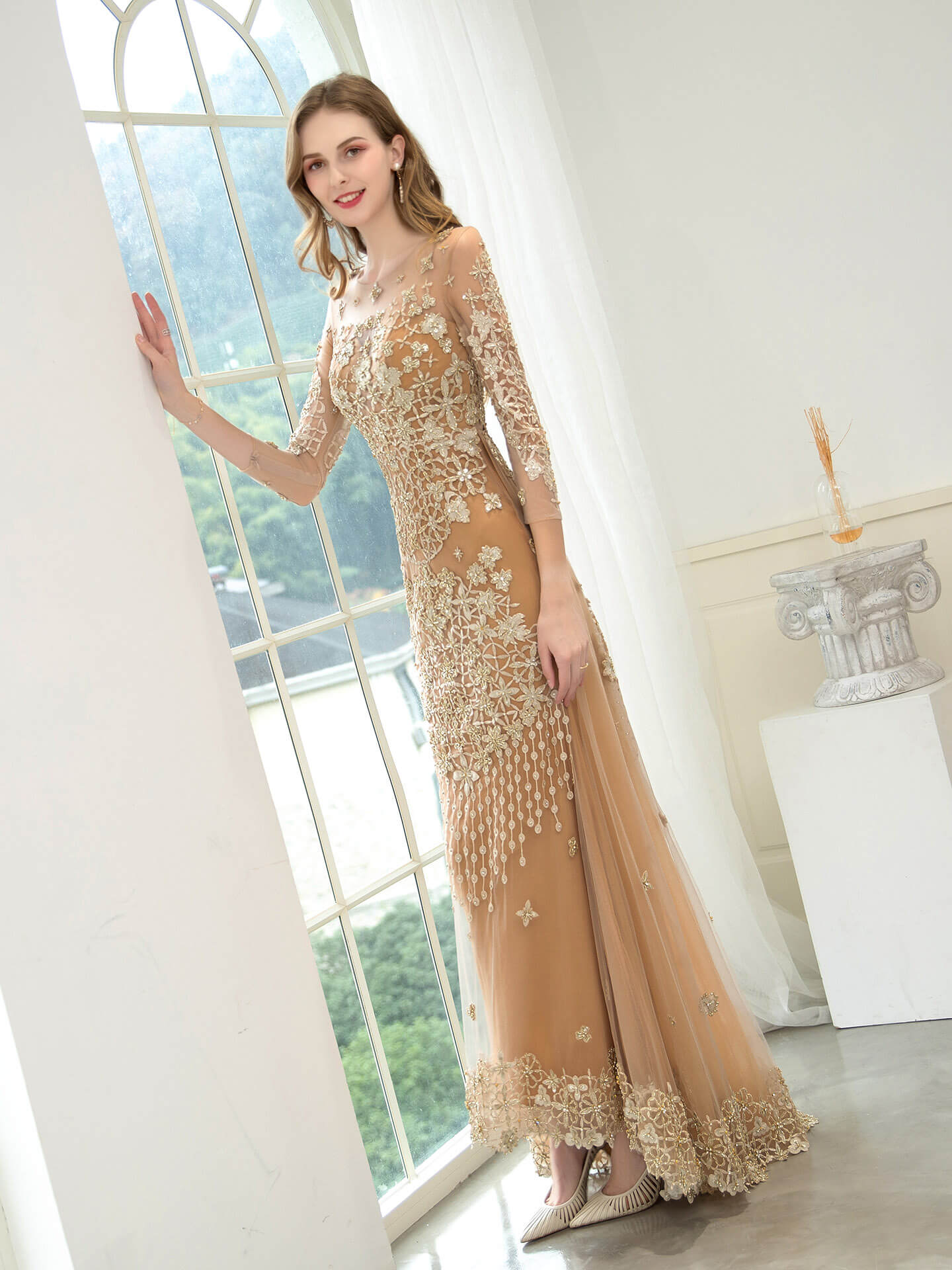 Mermaid / Trumpet V-neck Beaded Luxurious Sexy Formal Evening Dresses Long Sleeve Floor Length Prom Dresses