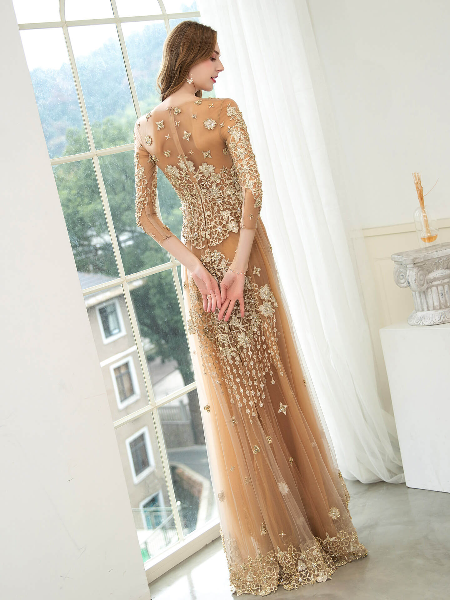 Mermaid / Trumpet V-neck Beaded Luxurious Sexy Formal Evening Dresses Long Sleeve Floor Length Prom Dresses