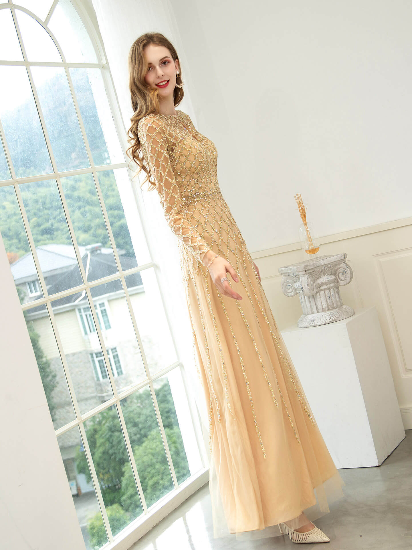 A-line Beaded Luxurious Fashion Formal Evening Dresses Long Sleeve Floor Length Prom Dresses
