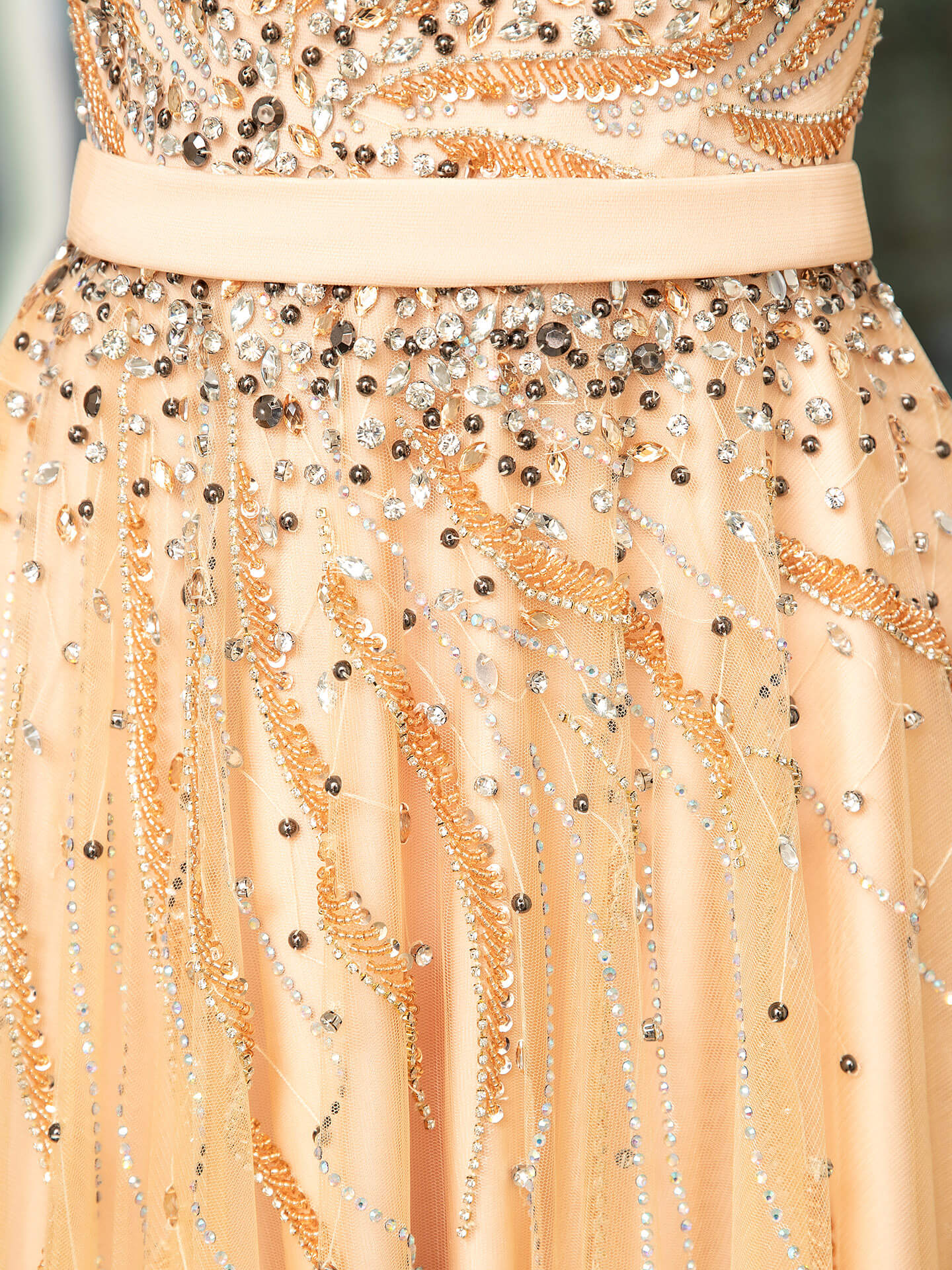 A-line Beaded Luxurious Sexy Formal Evening Dresses Sleeveless Floor Length Prom Dresses