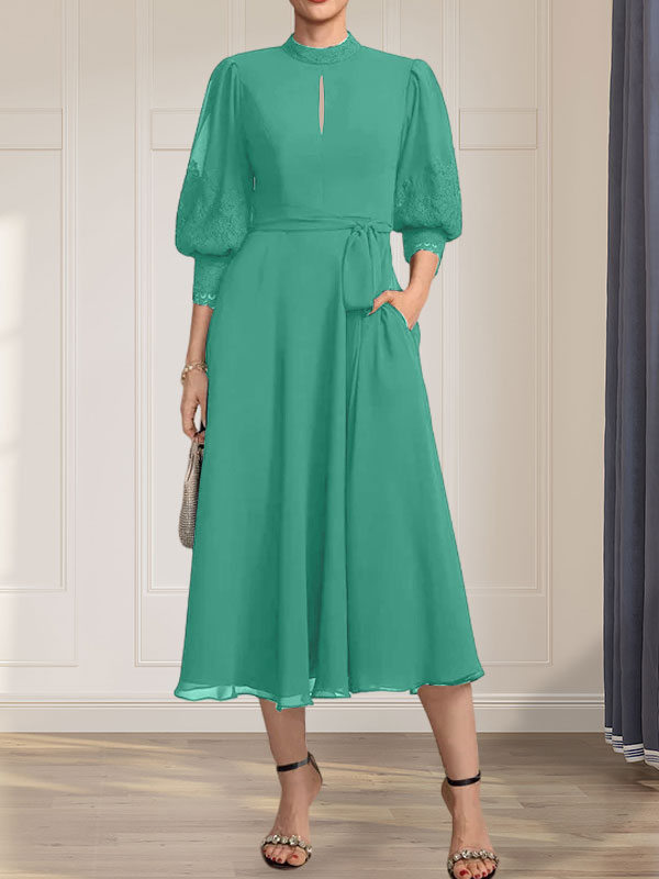 A-Linien-Kleid mit hohem Halsausschnitt und bodenlangem Spitzenchiffonkleid mit Schleife