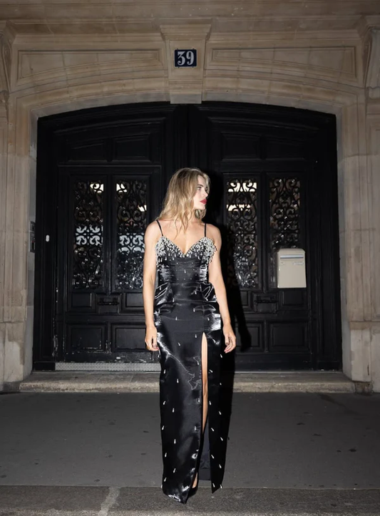 Vestido de fiesta de satén negro con cuentas y abertura, con tirantes finos, estilo tubo, Y8229
