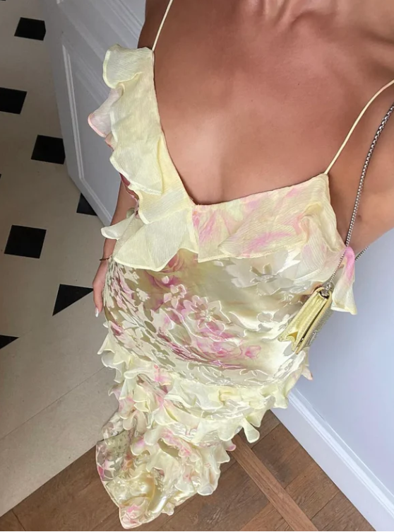 Romantisches Chiffon-Ballkleid mit Spaghettiträgern und V-Ausschnitt, charmantes Abendkleid Y2306