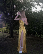 Sexy Meerjungfrau Seidensatin Abendkleid Langes Gelbes Ballkleid Y7304