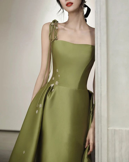 Vestido de fiesta de satén con tirantes finos, corte A, sencillo, largo hasta el suelo, Y7011