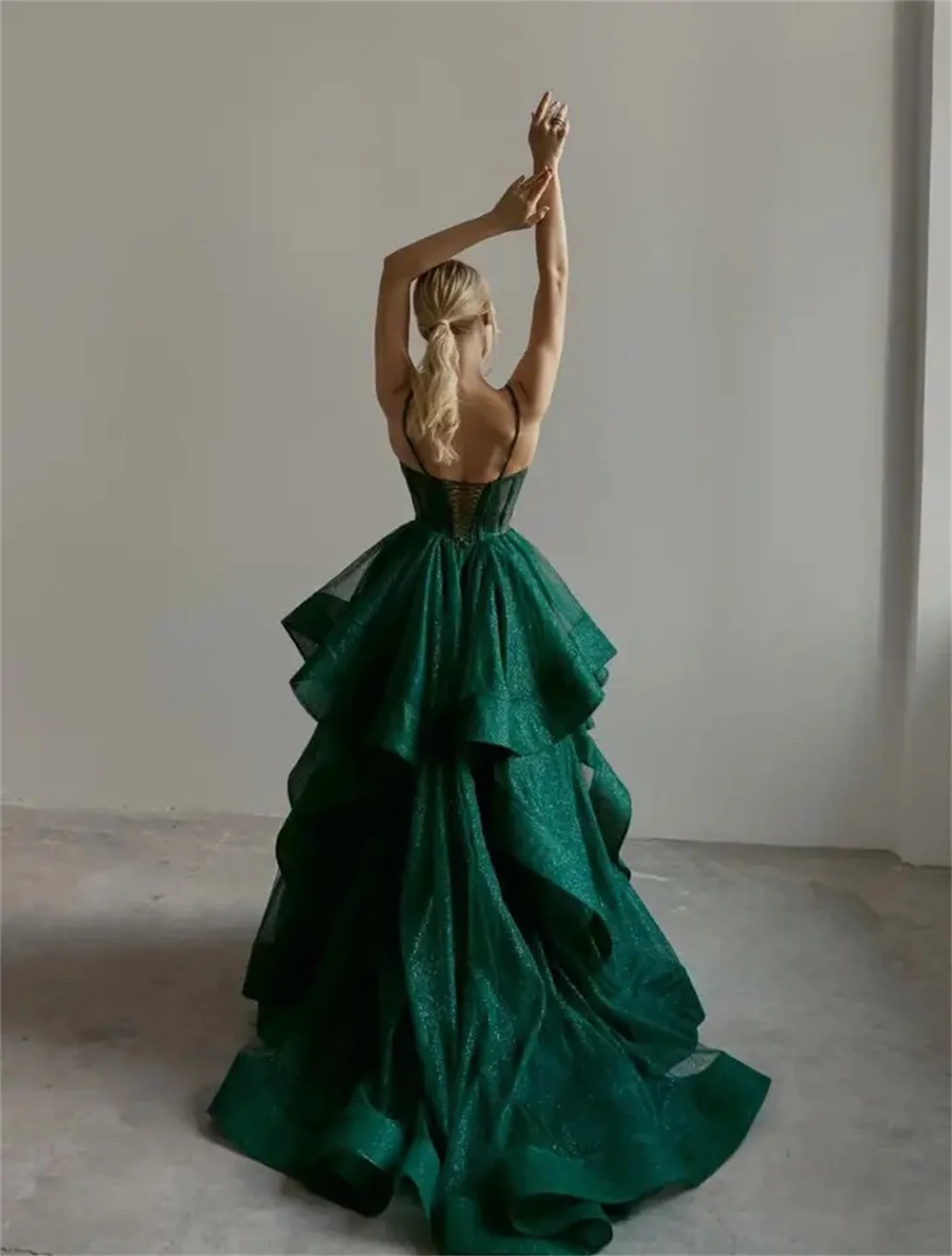 Vestido de noche verde brillante con corsé y corte en A Y6339